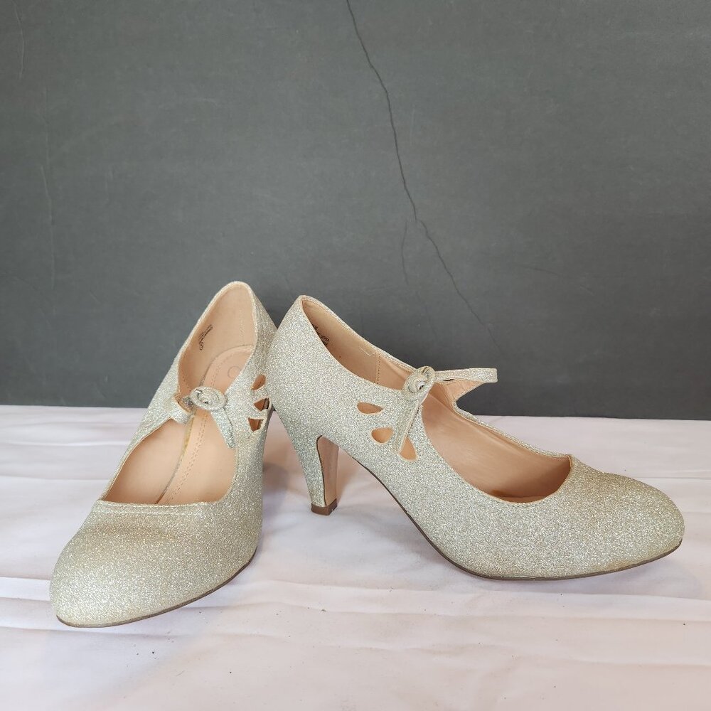 Dress shoes